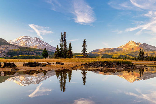 Golden Hour at Sparks Lake: Fall Magic in Oregon’s Cascade Mountains