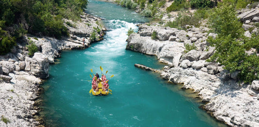 Our Favorite Favorite Multi-Day Rafting Spots & River Guides