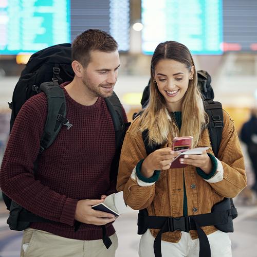 couple traveling